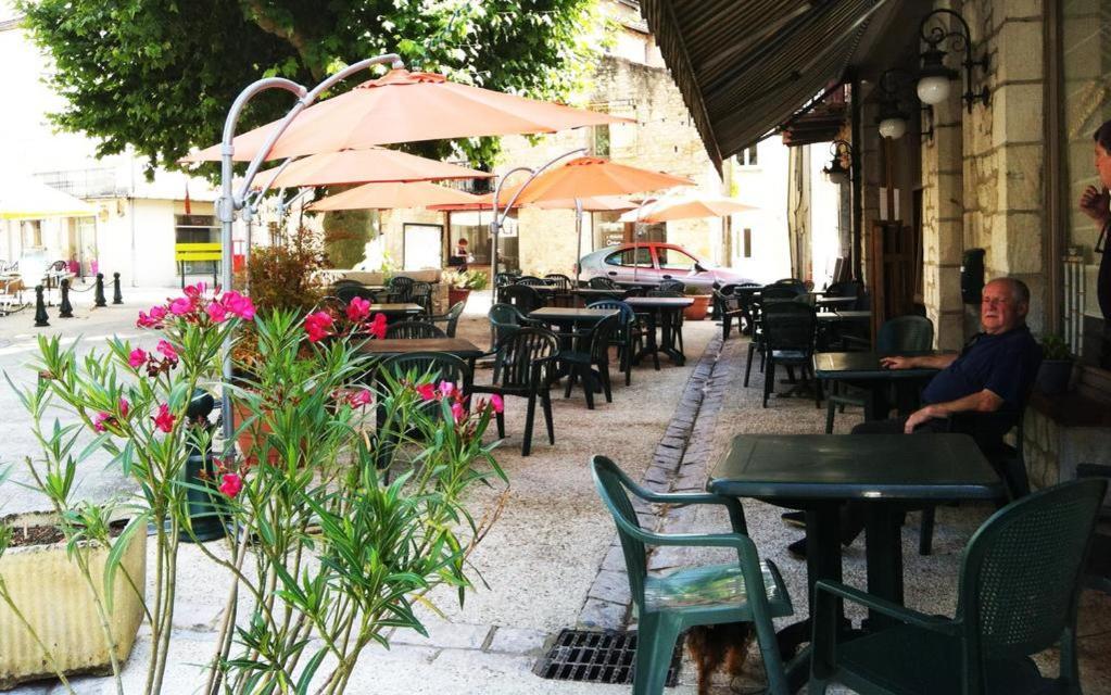 Auberge Du Puits Суйак Экстерьер фото